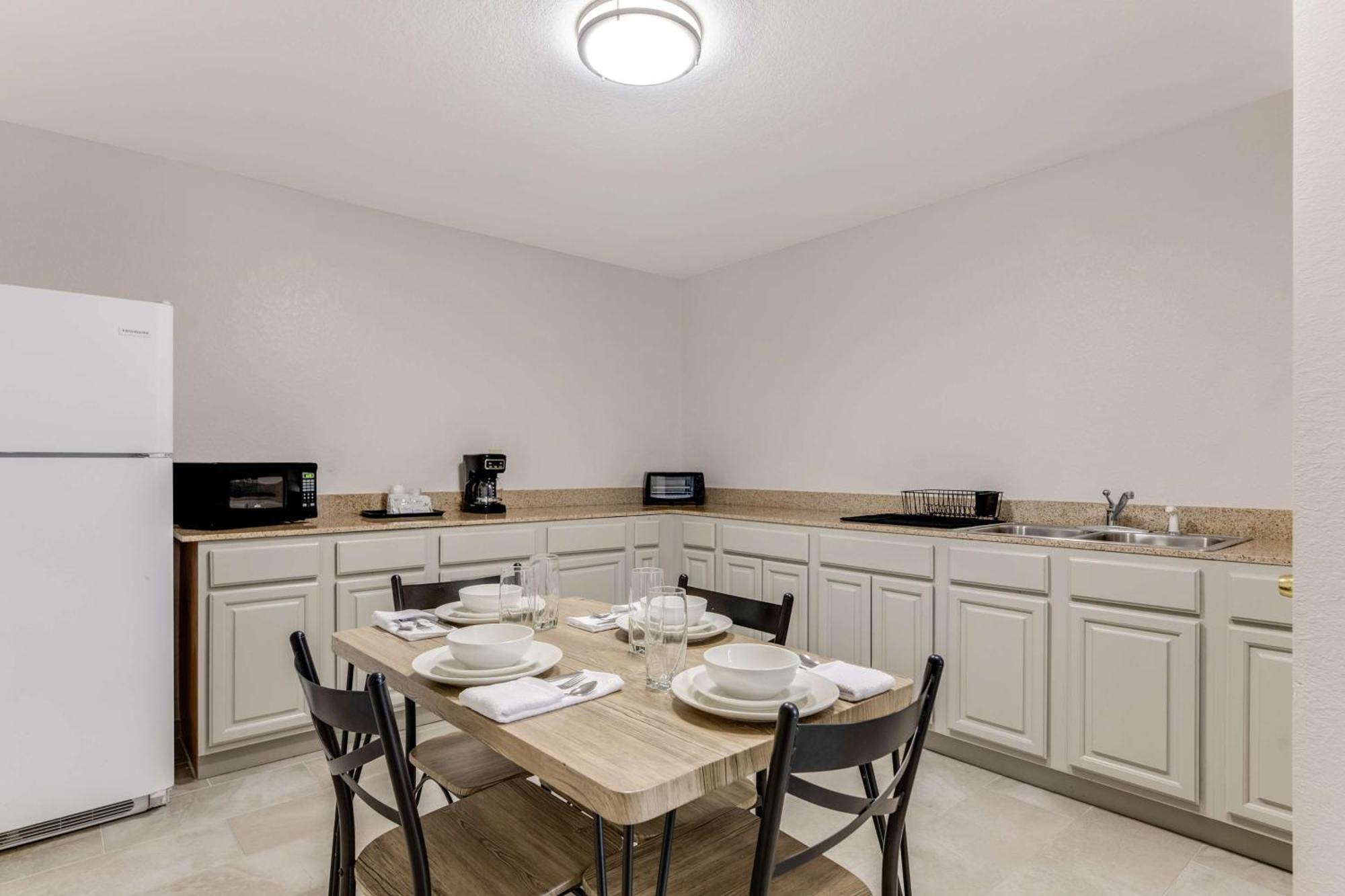 Best Western Auburndale Inn & Suites Екстериор снимка