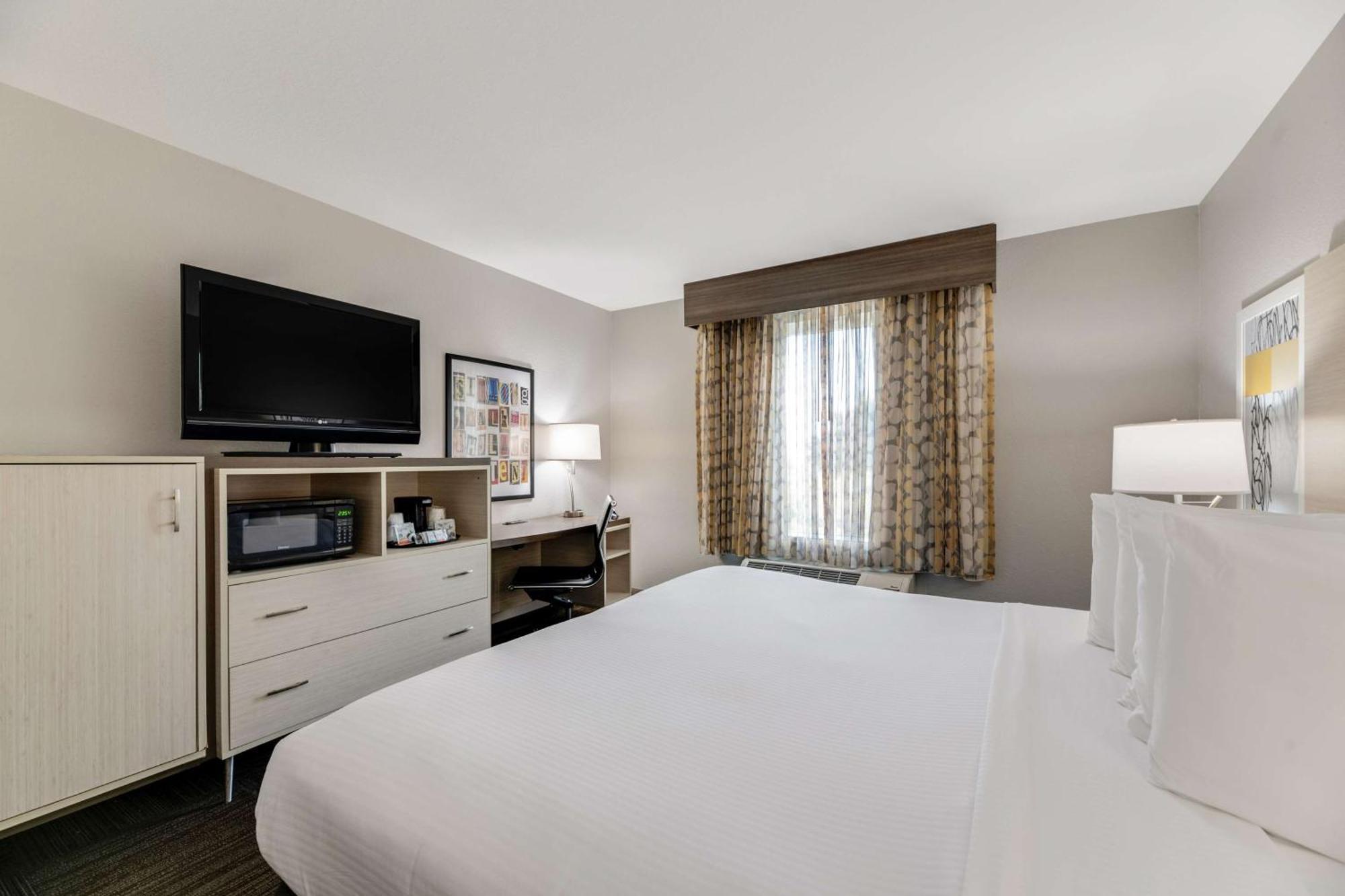 Best Western Auburndale Inn & Suites Екстериор снимка