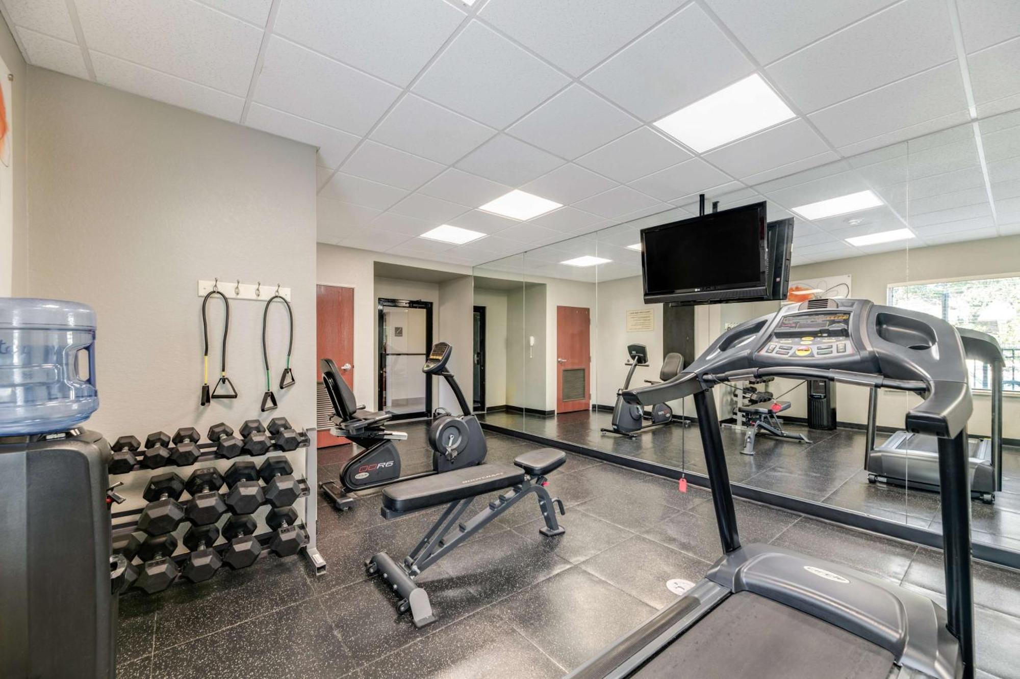Best Western Auburndale Inn & Suites Екстериор снимка